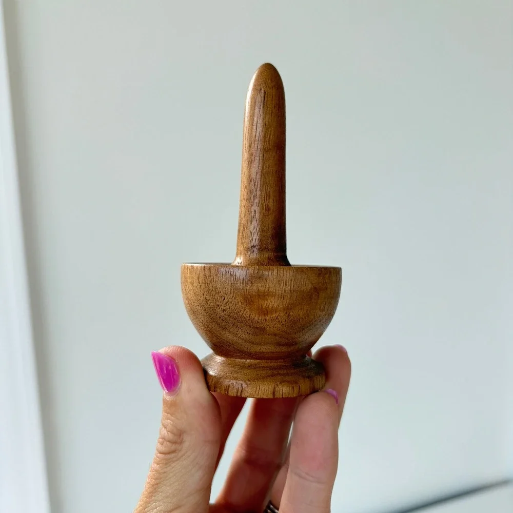 Vintage Hand Turned Wooden Ring Holder Stand Natural Grain Jewelry Display